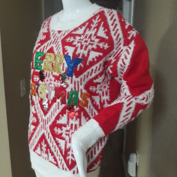 Holiday Time Christmas Sweater - Picture 3 of 11